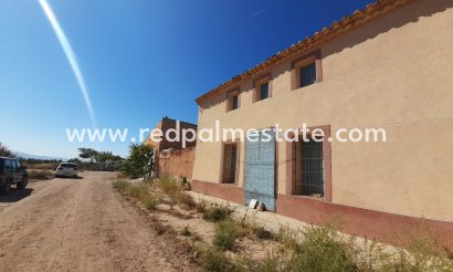 Finca / Propriété de campagne - Revente - Pinoso - Inland