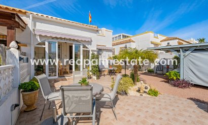 Firemannshus - Videresalg - La Marina - Costa Blanca