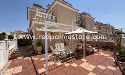 Firemannshus - Videresalg - Orihuela Costa - La Zenia