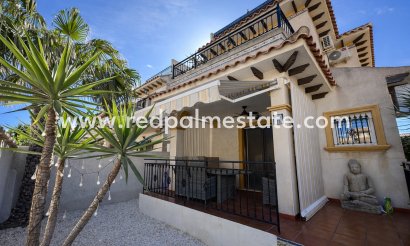 Firemannshus - Videresalg - Orihuela Costa - Villa's San Jose IV