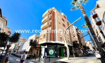 Företag - Återförsäljning - Torrevieja - Centro Torrevieja