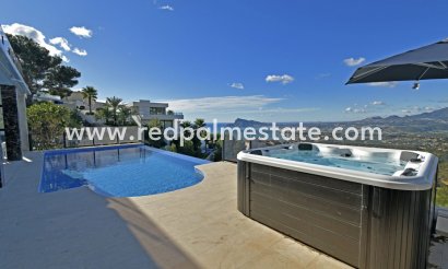 Fristående villa - Återförsäljning - Altea - Altea