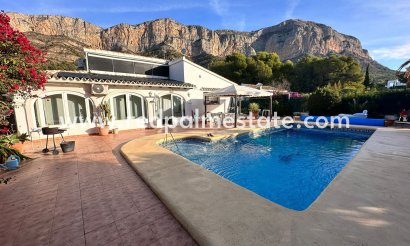 Fristående villa - Återförsäljning - Jávea - Costa Blanca