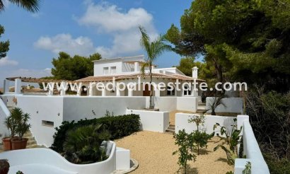 Fristående villa - Återförsäljning - Jávea - Costa Blanca