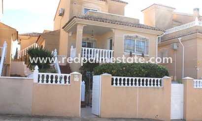 Fristående villa - Återförsäljning - Orihuela Costa - Costa Blanca