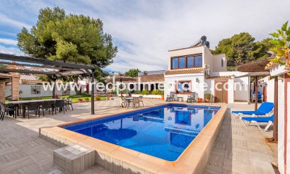 Fristående villa - Återförsäljning - Orihuela Costa - Costa Blanca