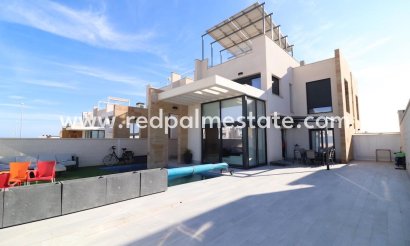 Fristående villa - Återförsäljning - Orihuela Costa - Lomas de Cabo Roig