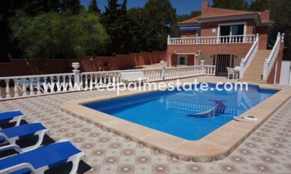 Fristående villa - Återförsäljning - Torrevieja - Costa Blanca