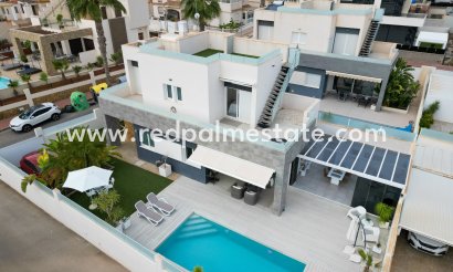 Fristående villa - Återförsäljning - Torrevieja - Torrevieja