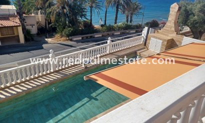 Fristående villa - Återförsäljning - Torrevieja - Torrevieja