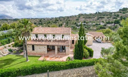 Frittliggende villa - Videresalg - Benissa - Costa Blanca