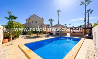 Frittliggende villa - Videresalg - Ciudad quesada - Costa Blanca