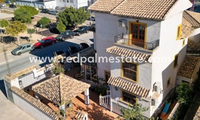 Frittliggende villa - Videresalg - Orihuela Costa - Costa Blanca