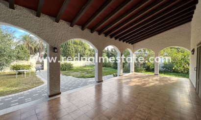 Frittliggende villa - Videresalg - Orihuela Costa - Costa Blanca