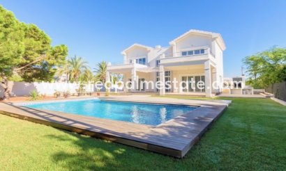 Frittliggende villa - Videresalg - Orihuela Costa - Inland