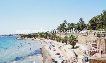 Frittliggende villa - Videresalg - Orihuela Costa - Punta Prima