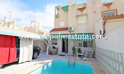 Fyrfamiljshus - Återförsäljning - Torrevieja - La Siesta - El Salado - Torreta
