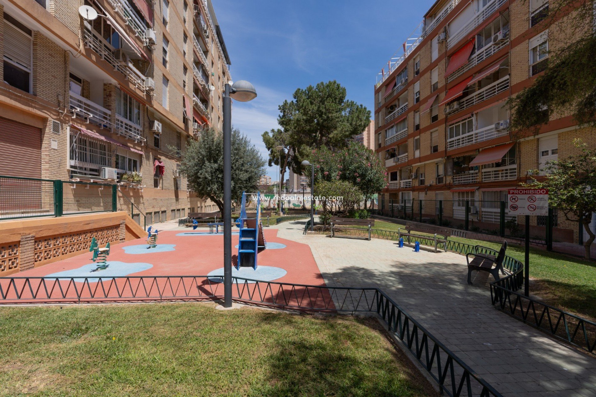 Herverkoop - Appartement -
Alicante - Alipark