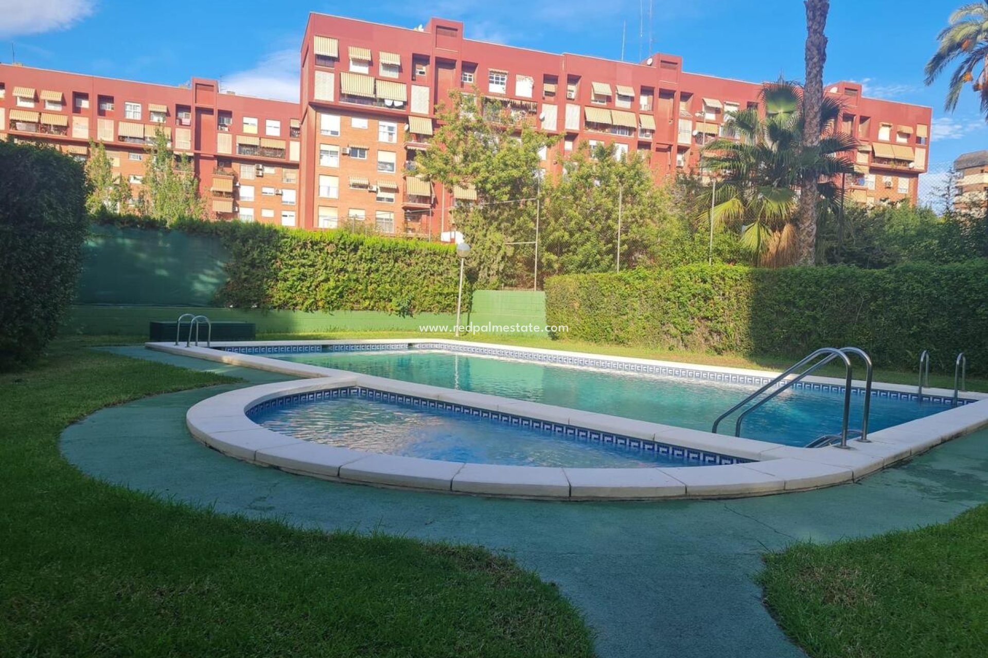 Herverkoop - Appartement -
Alicante - Babel