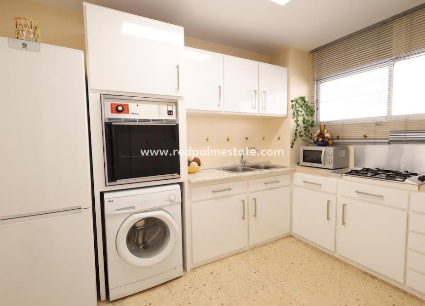 Herverkoop - Appartement -
Alicante - Barrio Obrero