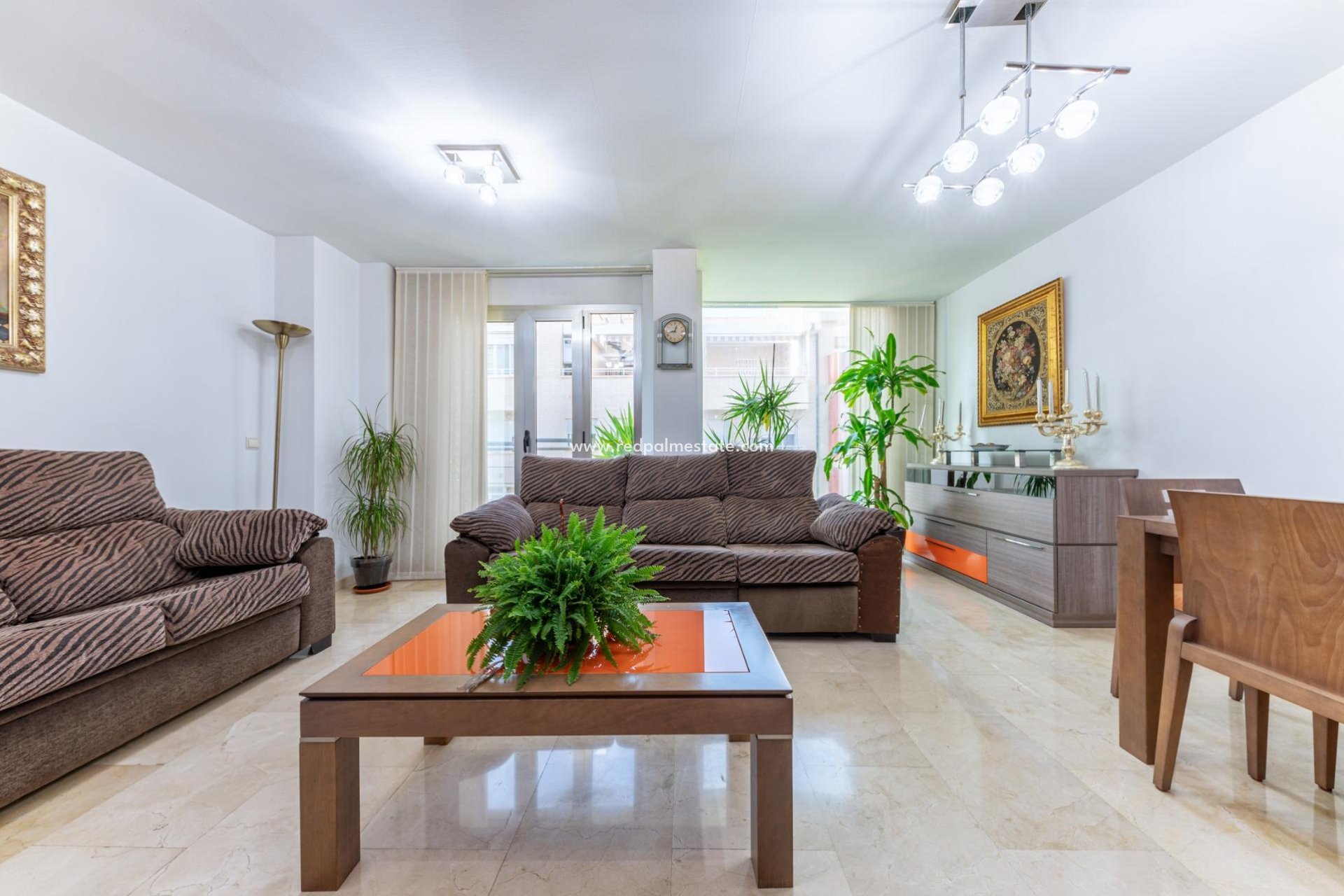 Herverkoop - Appartement -
Alicante - Benalua