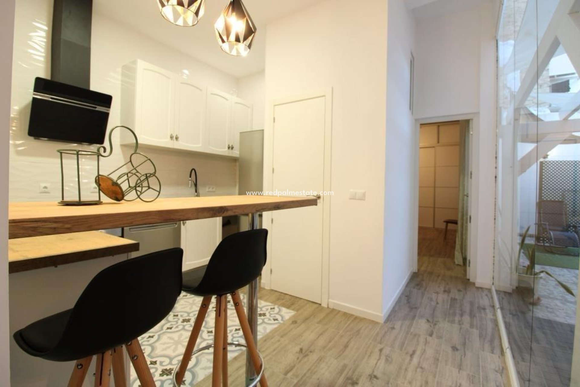 Herverkoop - Appartement -
Alicante - Carolinas Bajas