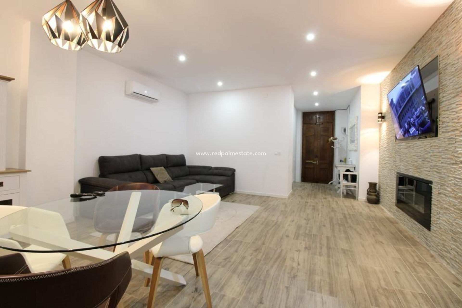 Herverkoop - Appartement -
Alicante - Carolinas Bajas