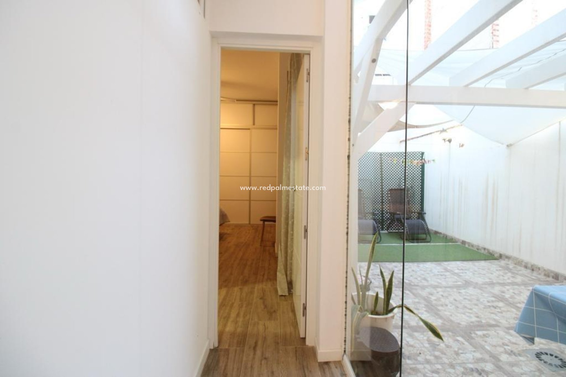 Herverkoop - Appartement -
Alicante - Carolinas Bajas