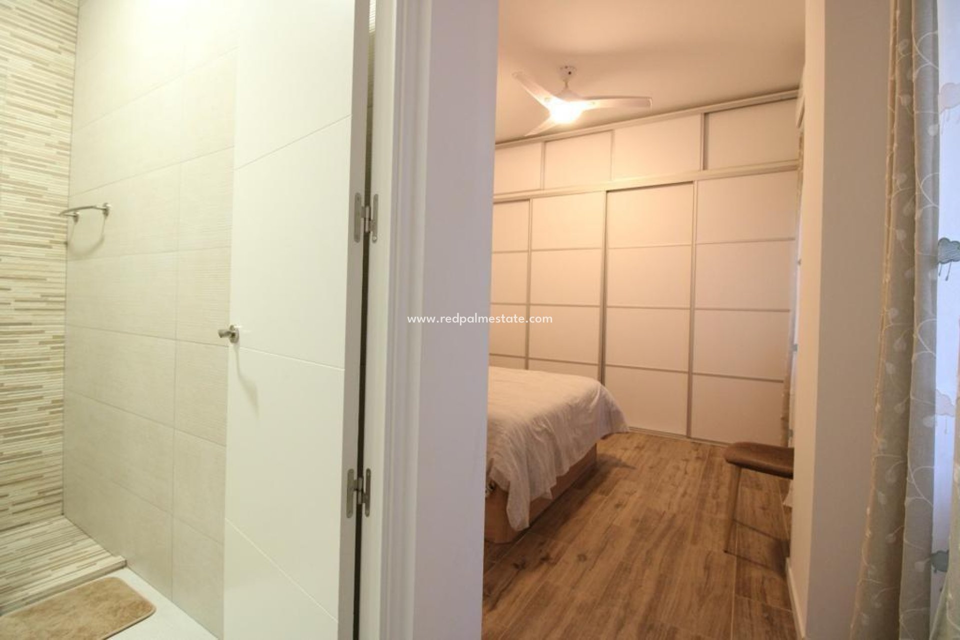 Herverkoop - Appartement -
Alicante - Carolinas Bajas