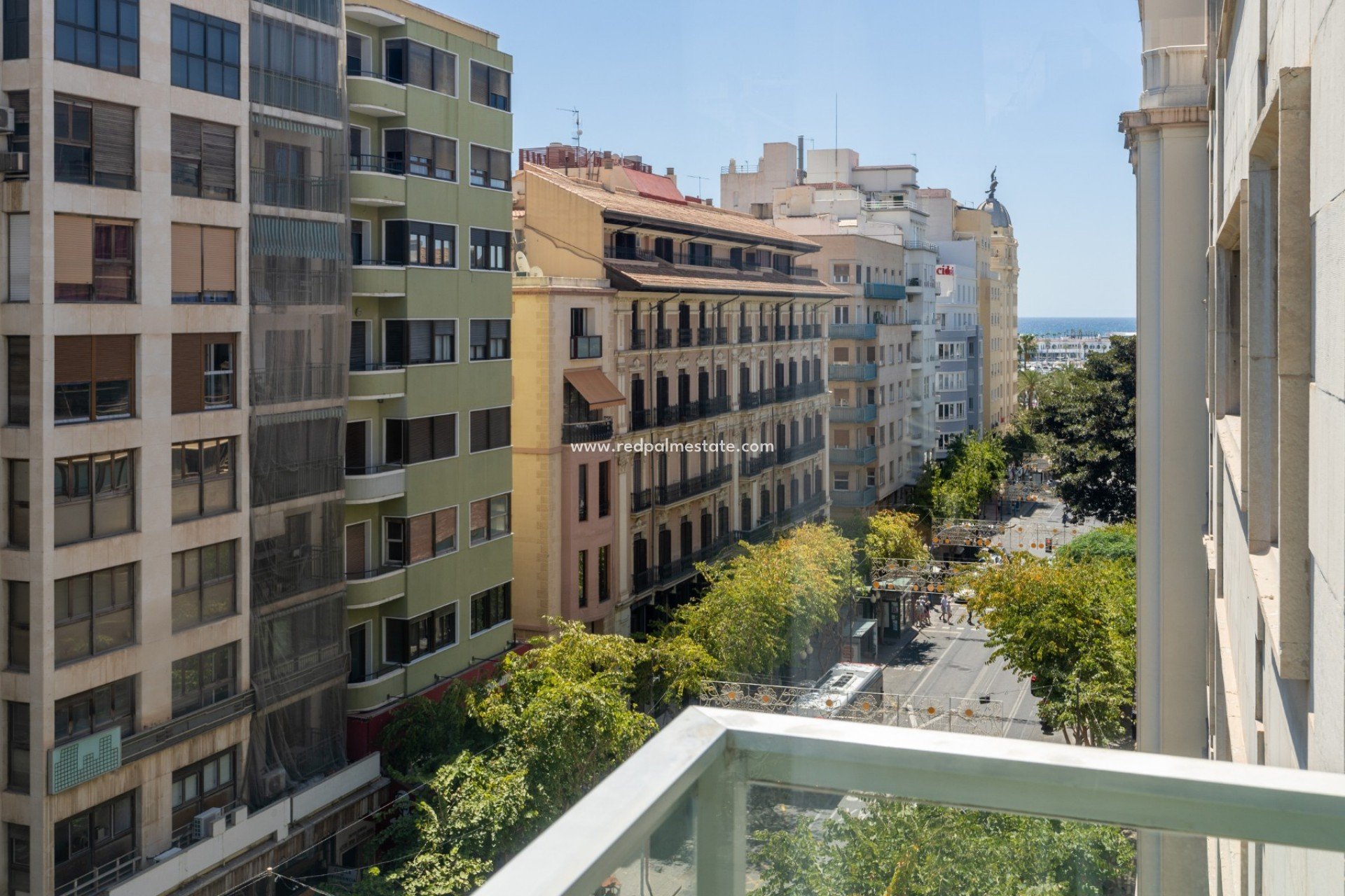 Herverkoop - Appartement -
Alicante - Center