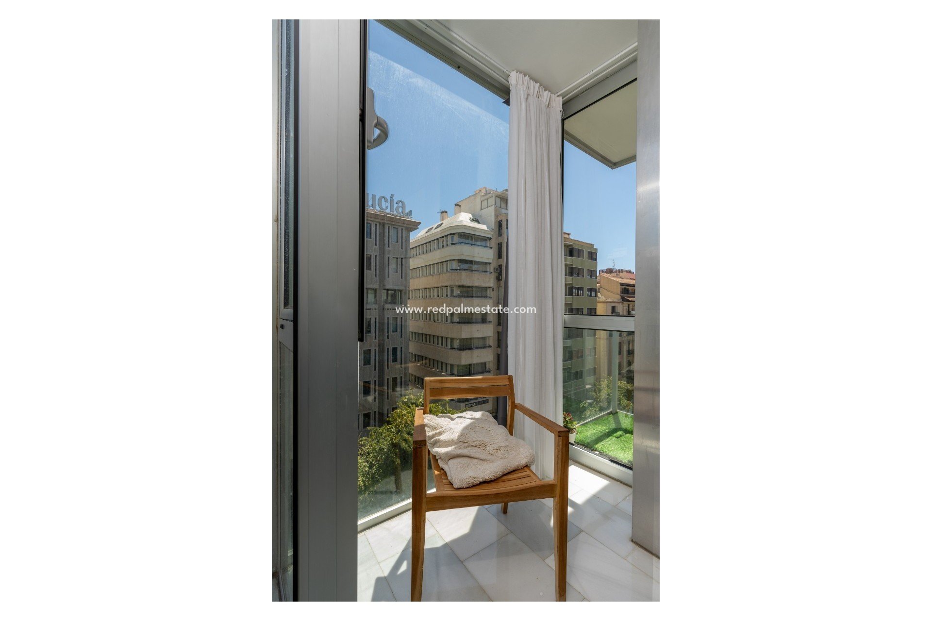 Herverkoop - Appartement -
Alicante - Center