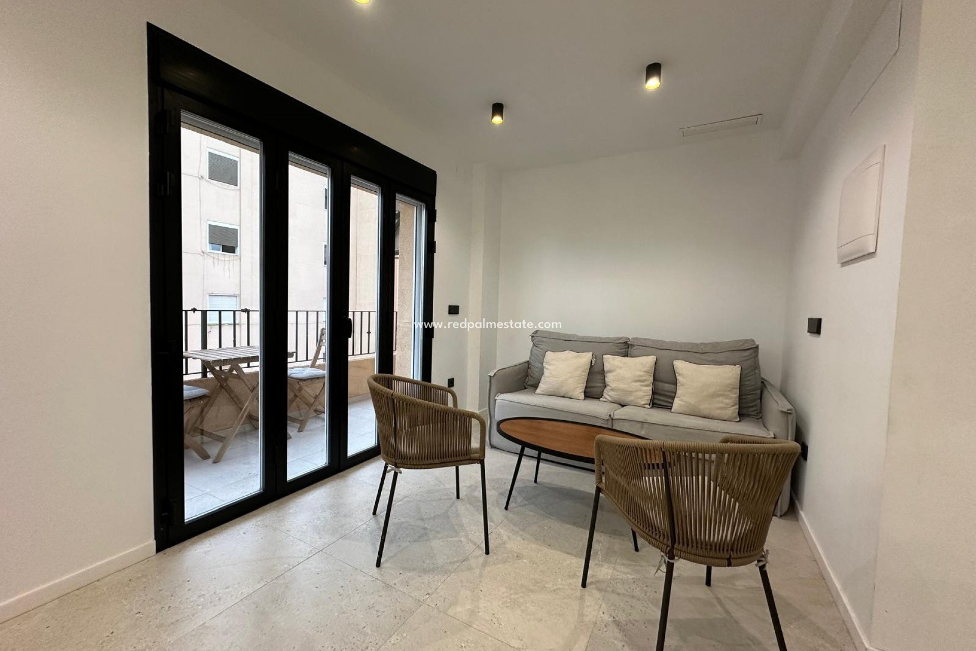 Herverkoop - Appartement -
Alicante - Center