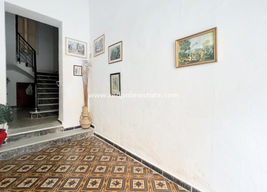 Herverkoop - Appartement -
Alicante - Center