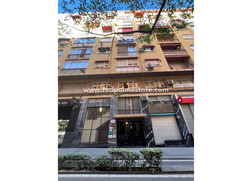 Herverkoop - Appartement -
Alicante - Center