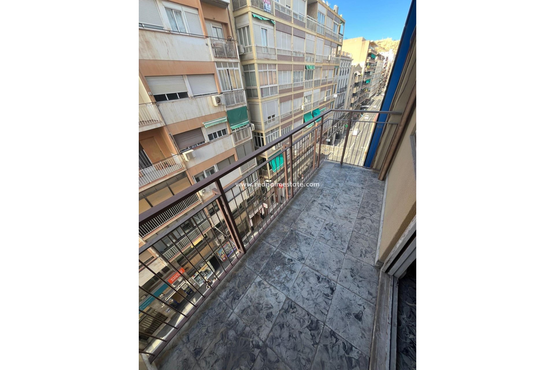 Herverkoop - Appartement -
Alicante - Center