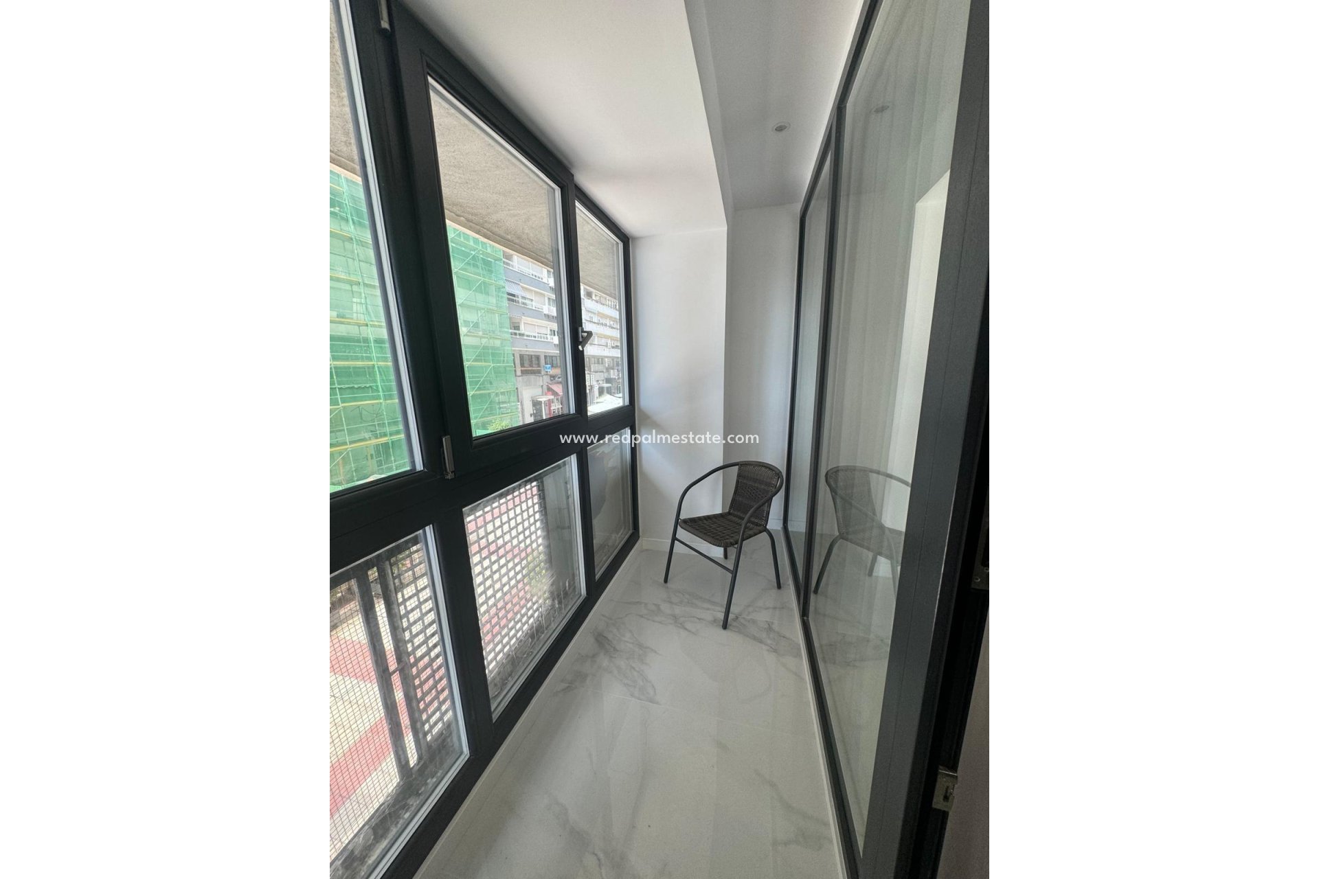 Herverkoop - Appartement -
Alicante - Center