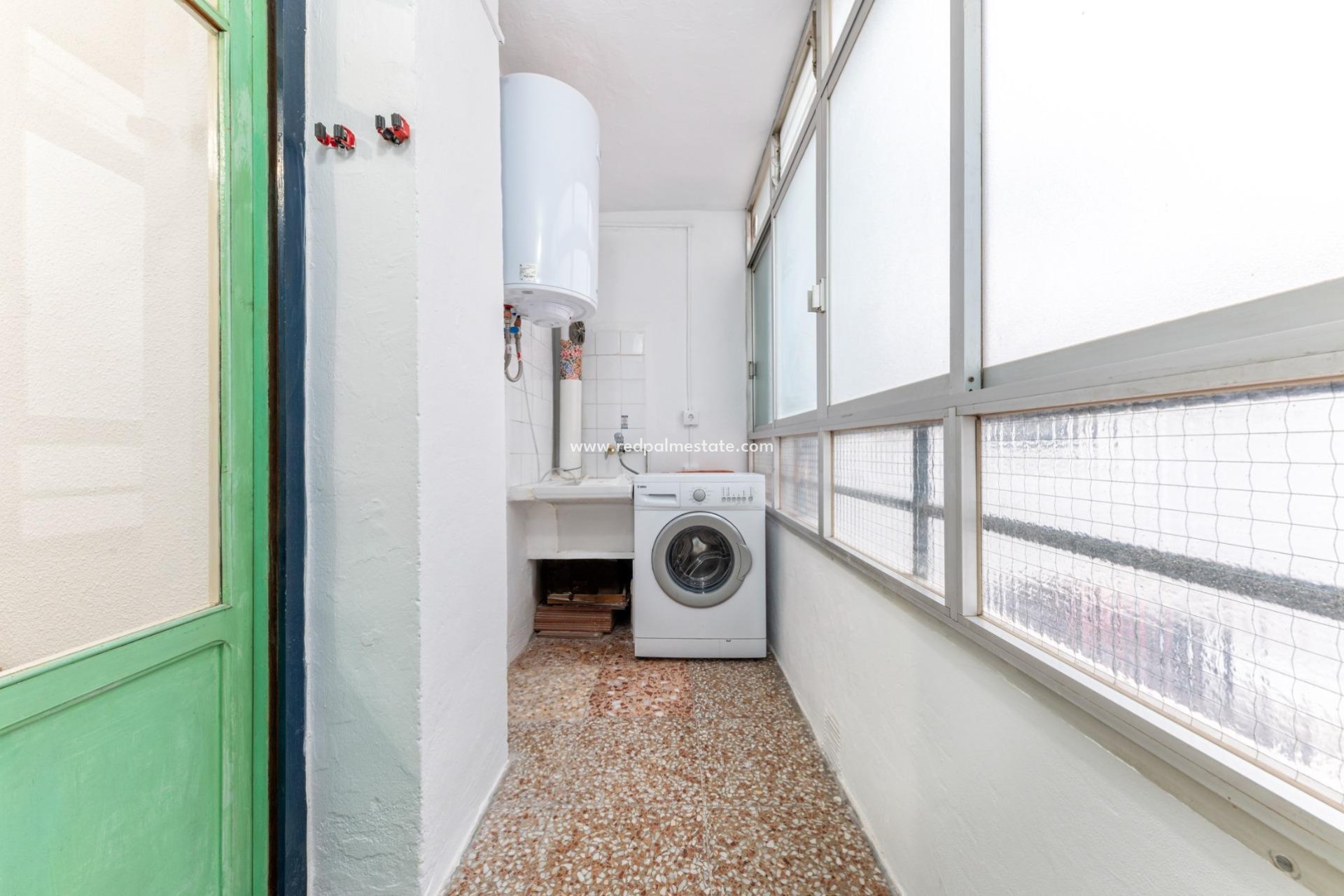 Herverkoop - Appartement -
Alicante - Ensanche - Diputación