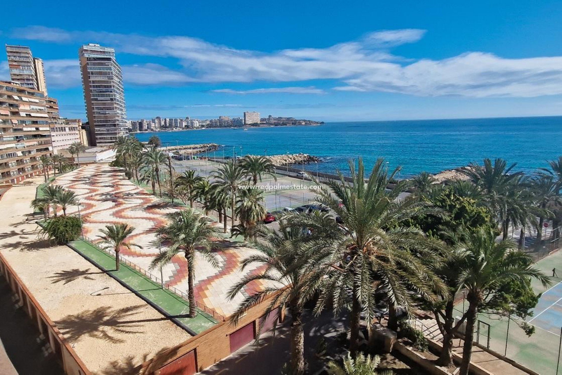 Herverkoop - Appartement -
Alicante - Playa de la Albufereta