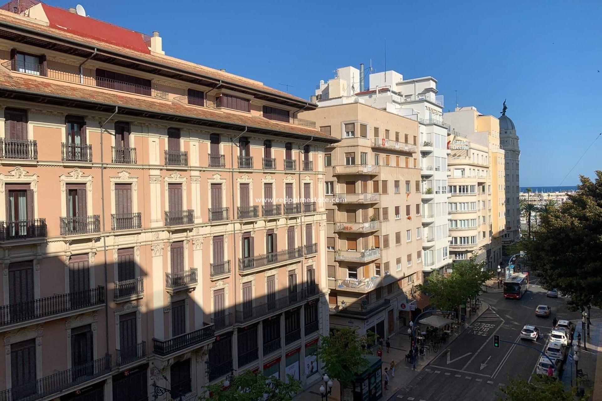 Herverkoop - Appartement -
Alicante - Plaza De Toros - Mercado Central