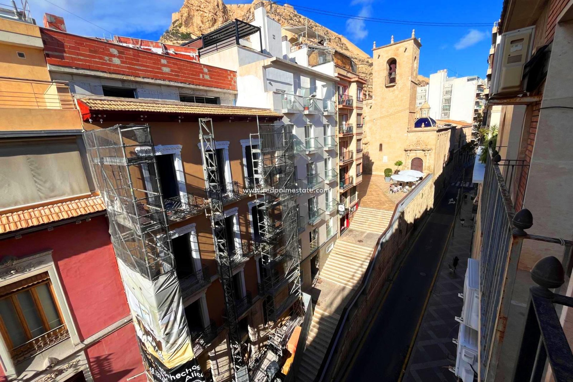 Herverkoop - Appartement -
Alicante - Plaza De Toros - Mercado Central