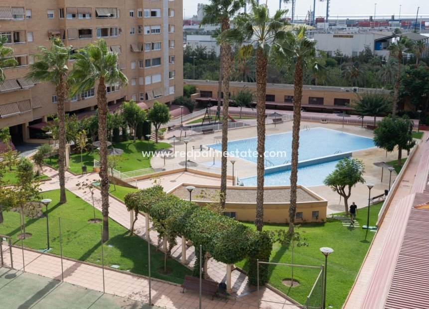 Herverkoop - Appartement -
Alicante - San Gabriel