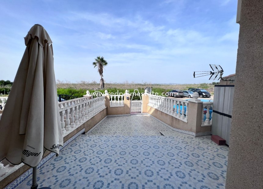 Herverkoop - Appartement - Begane grond -
Torrevieja - El Limonar