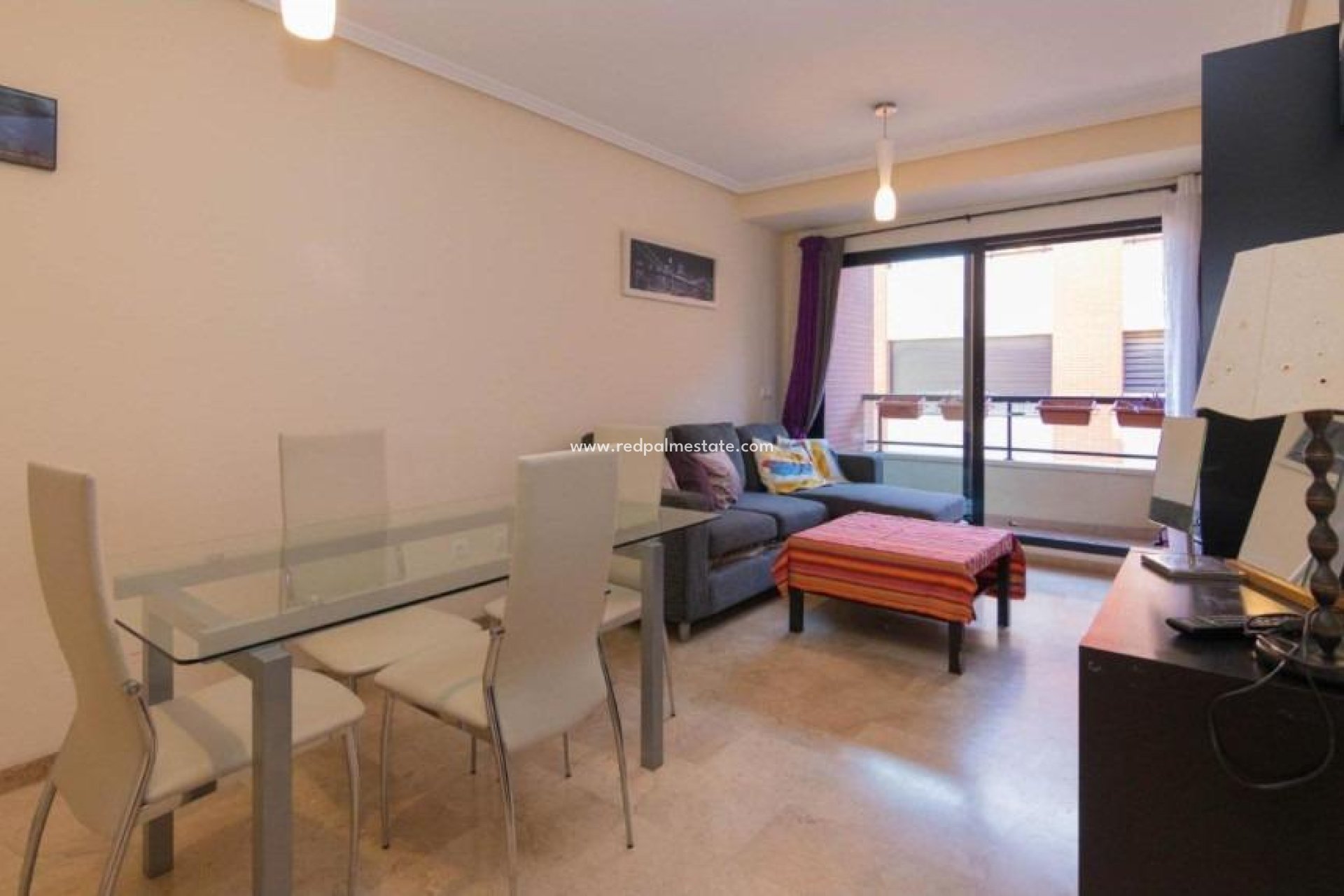 Herverkoop - Appartement -
Denia - Casco urbano