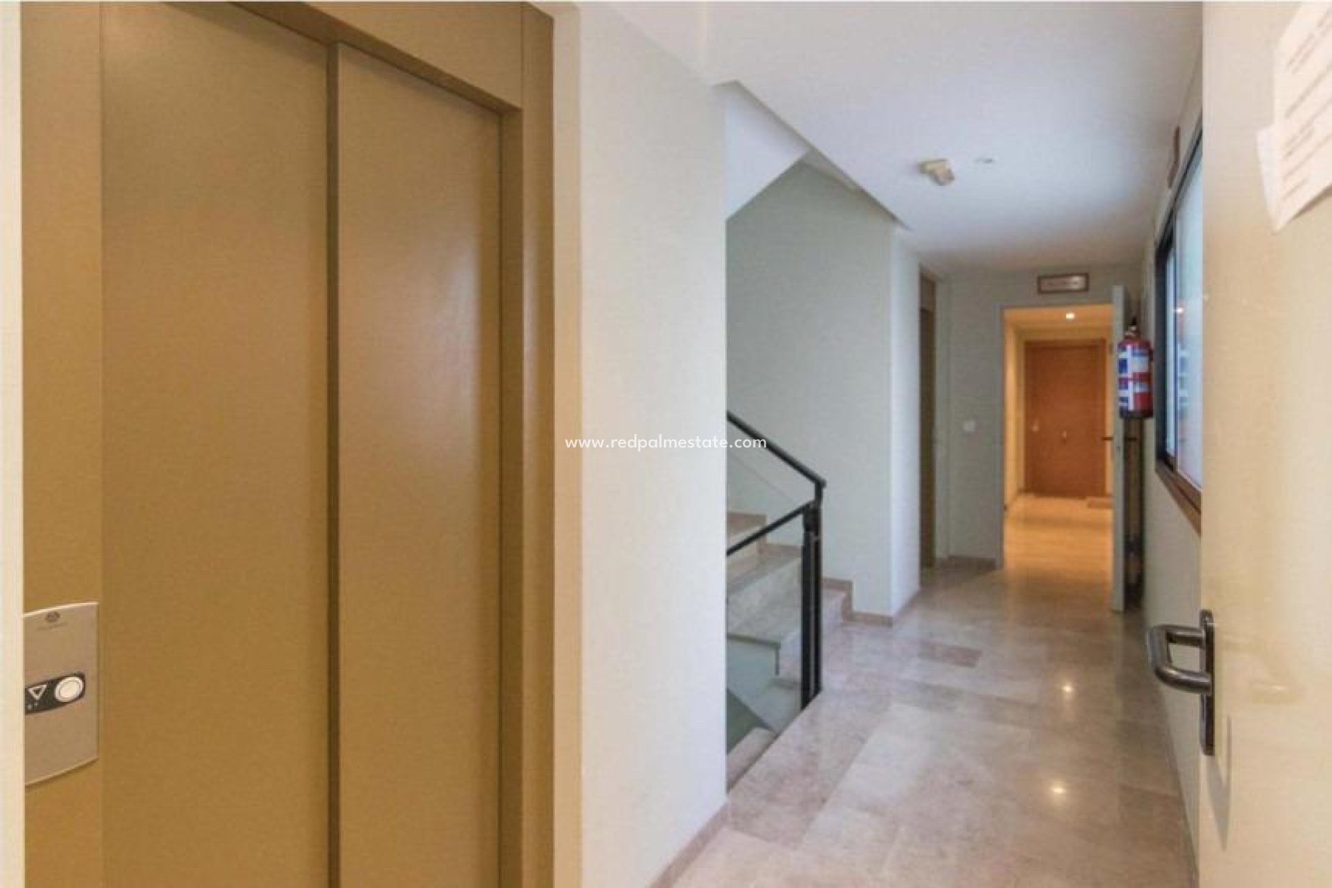 Herverkoop - Appartement -
Denia - Casco urbano