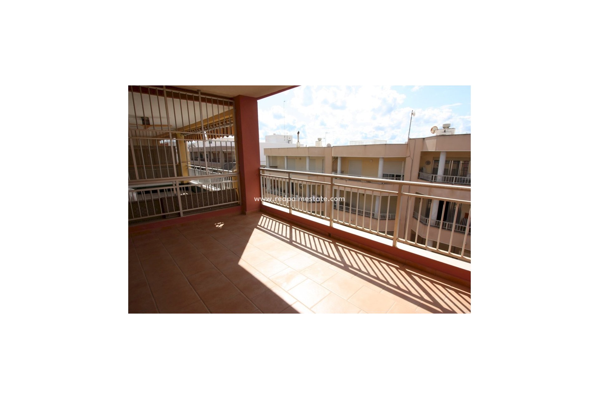 Herverkoop - Appartement -
Guardamar del Segura - Costa Blanca