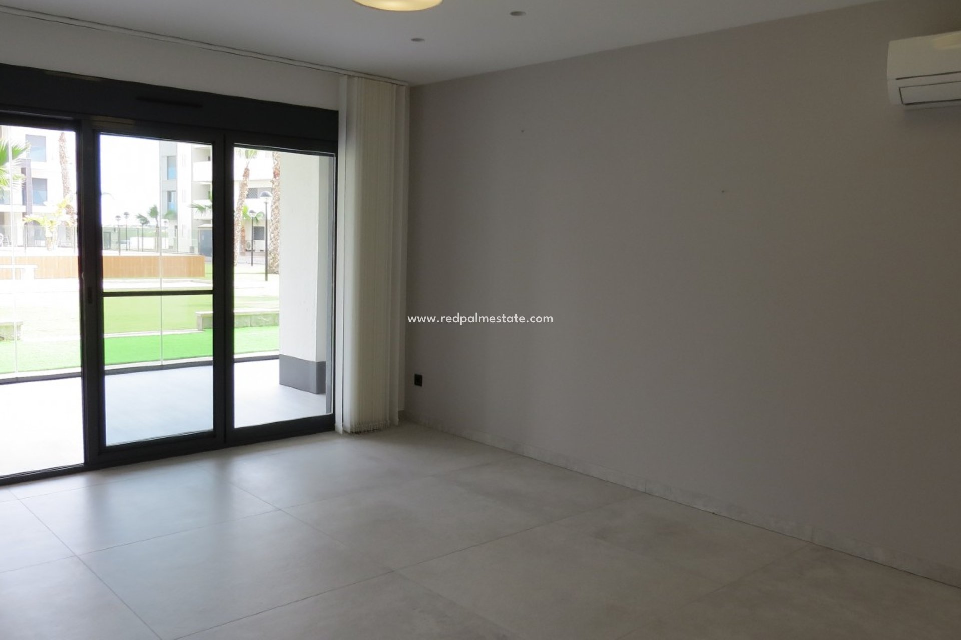 Herverkoop - Appartement -
Guardamar del Segura - El Raso