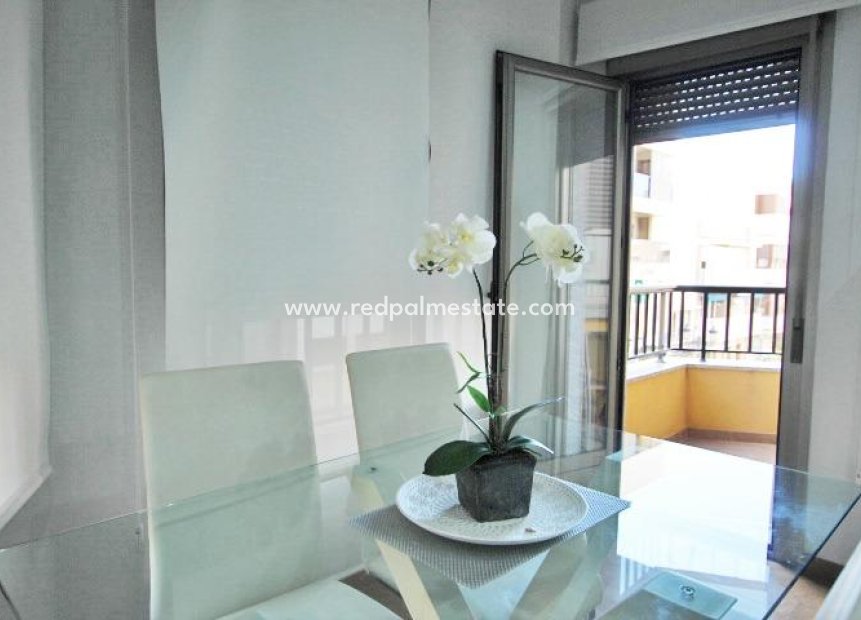 Herverkoop - Appartement -
Guardamar del Segura - Pueblo