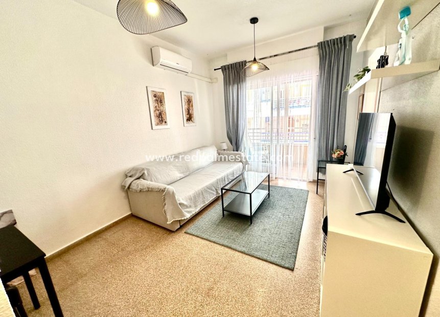 Herverkoop - Appartement -
Guardamar del Segura - Pueblo