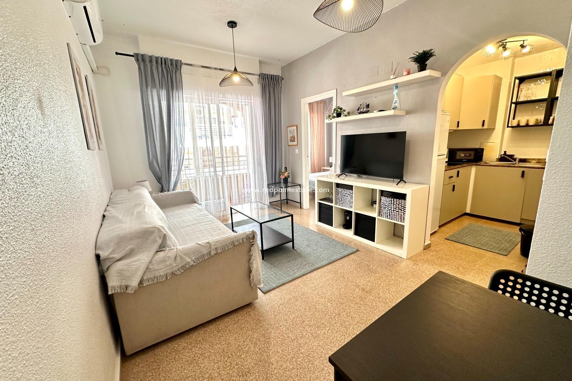 Herverkoop - Appartement -
Guardamar del Segura - Pueblo