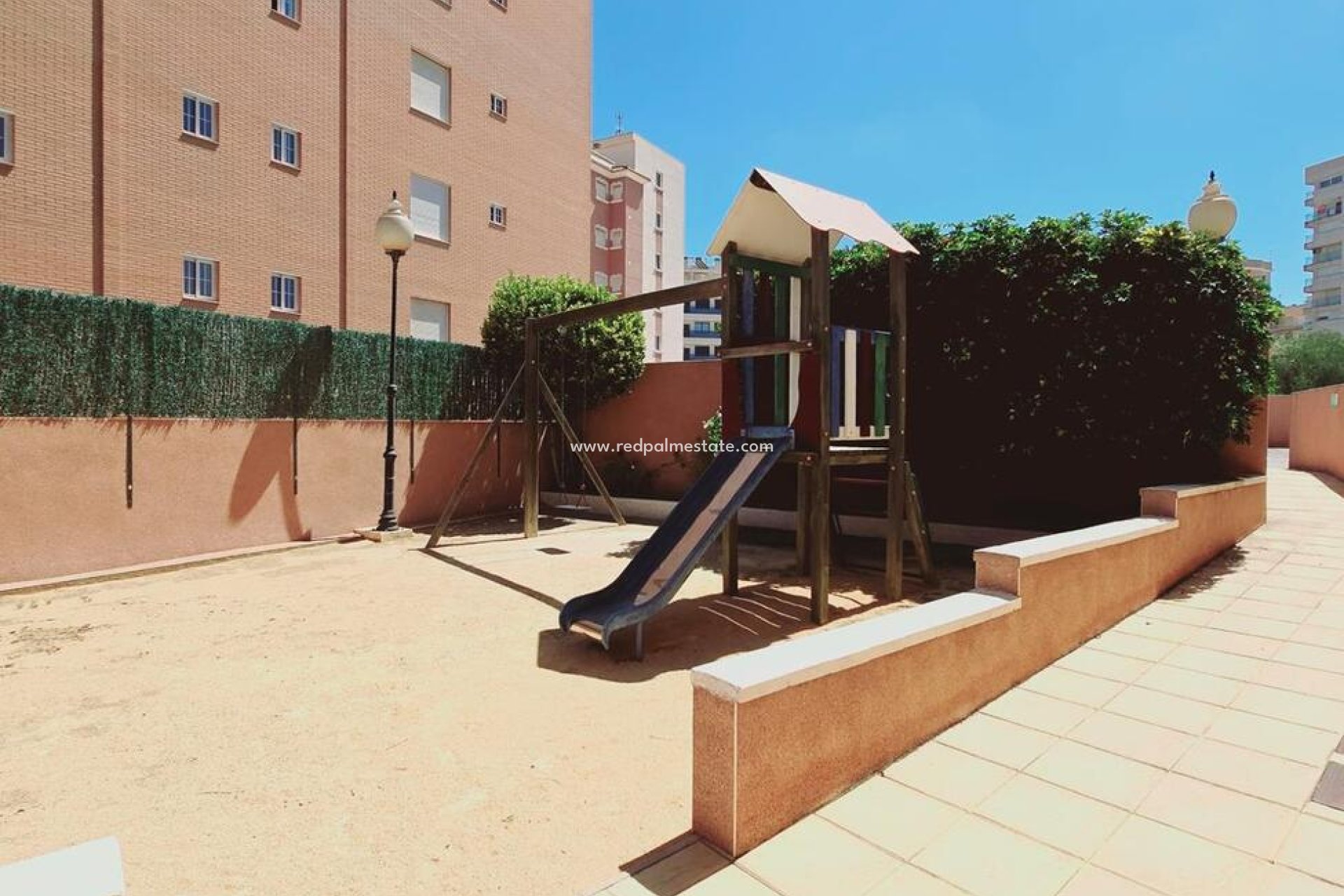 Herverkoop - Appartement -
Guardamar del Segura - Puerto